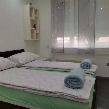 Apartment Nena *